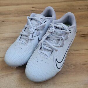 Nike Hyperdiamond 4 Pro Fastpitch Softball Cleat Womens Size 6 Gray